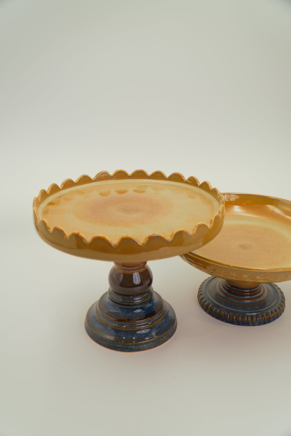 Turkish Coffee Cake Stand